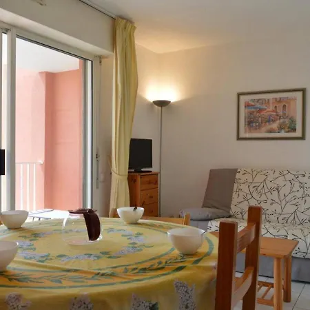 Cap D'agde : T2 Avec Piscine, Parking, A 50m De La - Fr-1-249-71 Appartamento